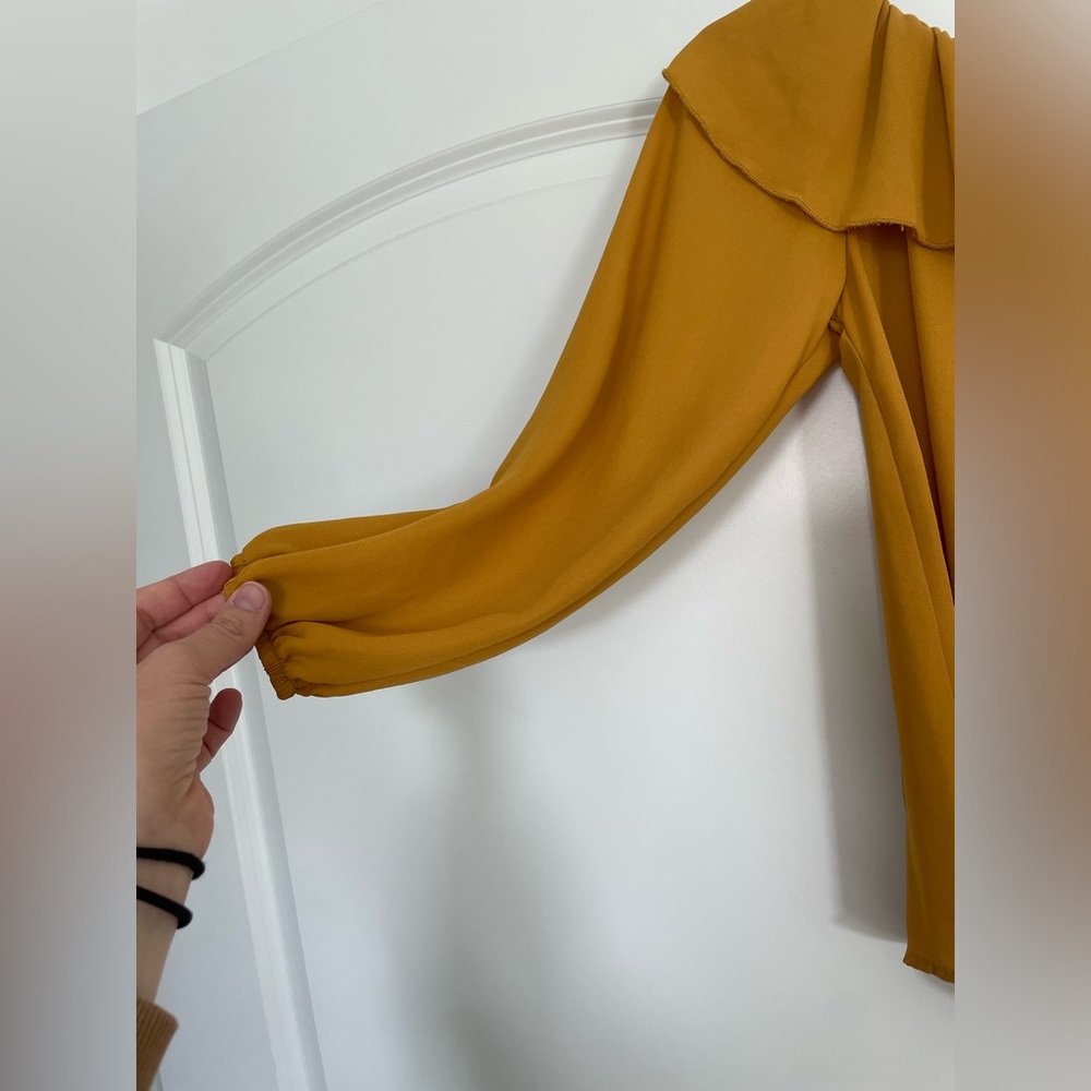 Mittoshop: Mustard Off the Shoulder Ruffle blouse - Picture 5 of 7